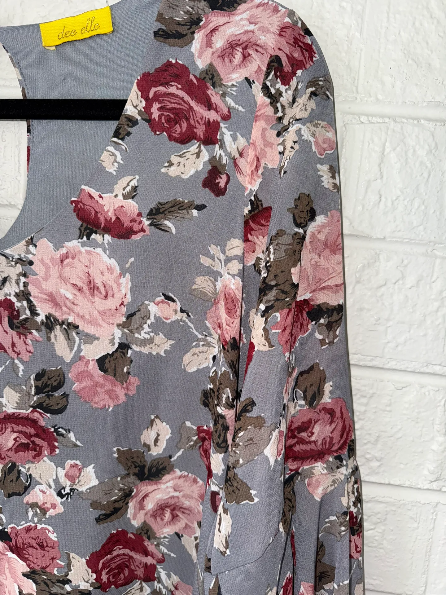 Dee Elle Floral Rose Gray Long Bell Sleeve Mini Sheath Dress Sz M✨ - Image 4