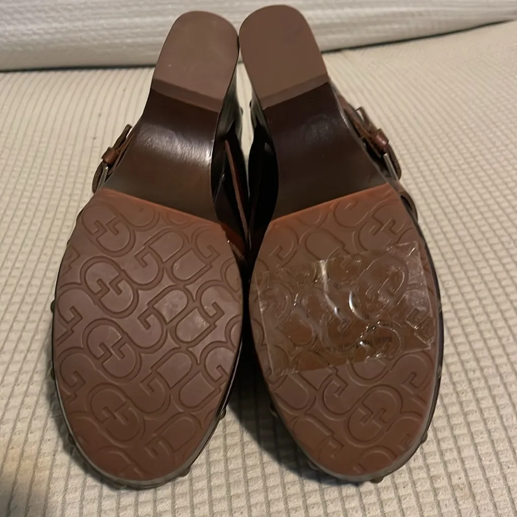 Ugg Brown Leather Clogs Size 8 - Image 6