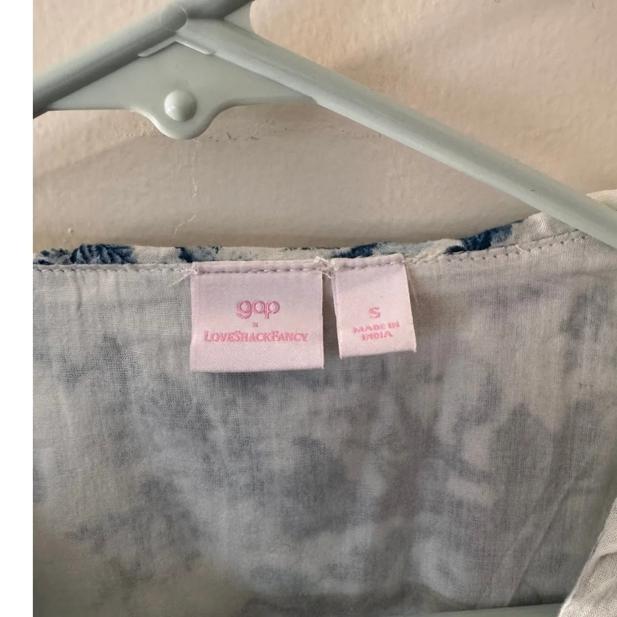 LoveShackFancy x Gap Smocked Ruffle Mini Dress in Blue Floral Size Small - Image 5