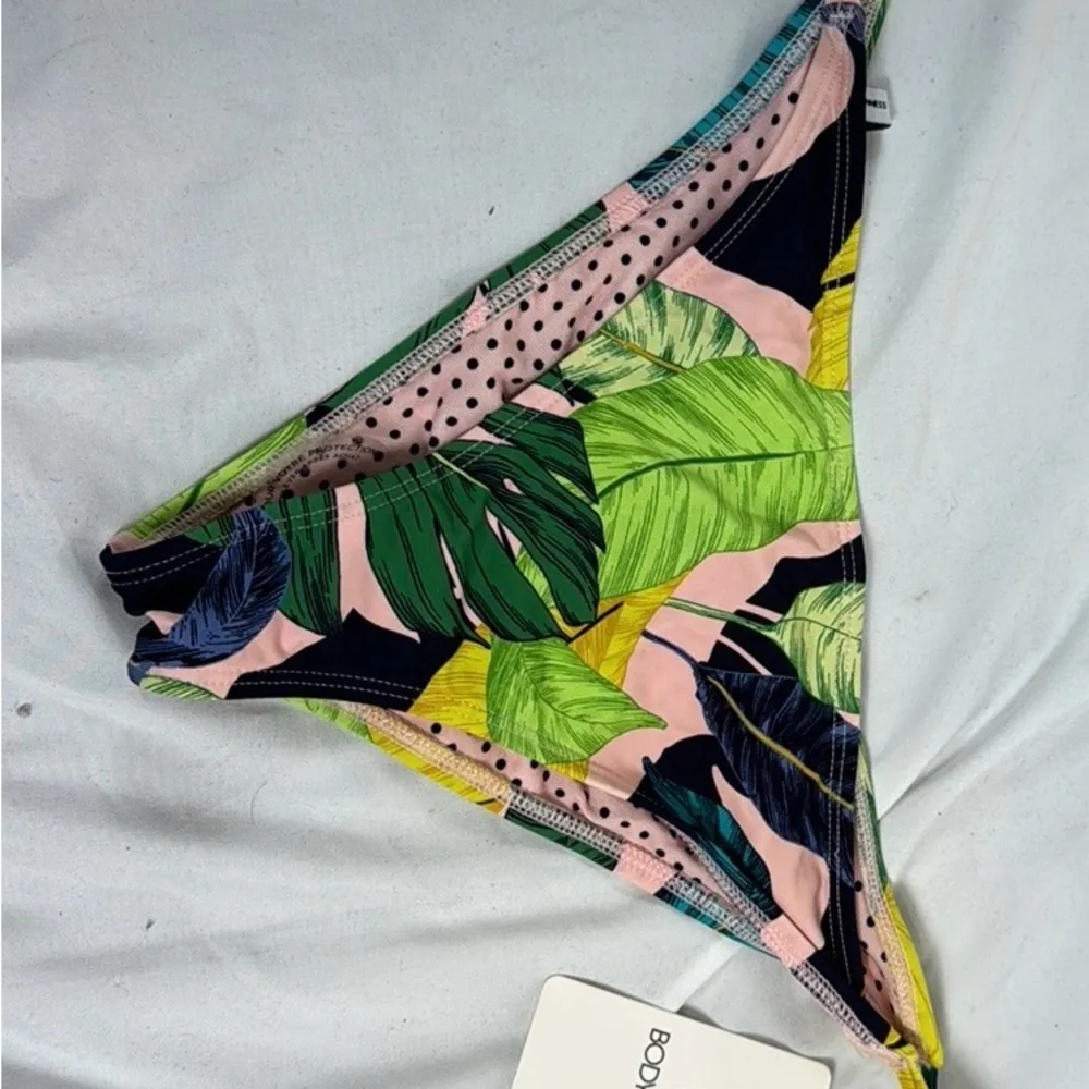 Body Glove Women's Standard Brasilia Fixed Side Cheeky Bikini Bottom Swimsuit XL - Image 8