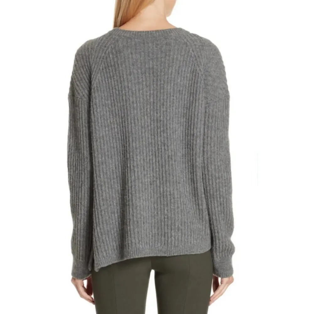 💕VINCE💕 Side Slit Crew Neck Ribbed Sweater ~ Medium Grey Medium NWOT - Image 9