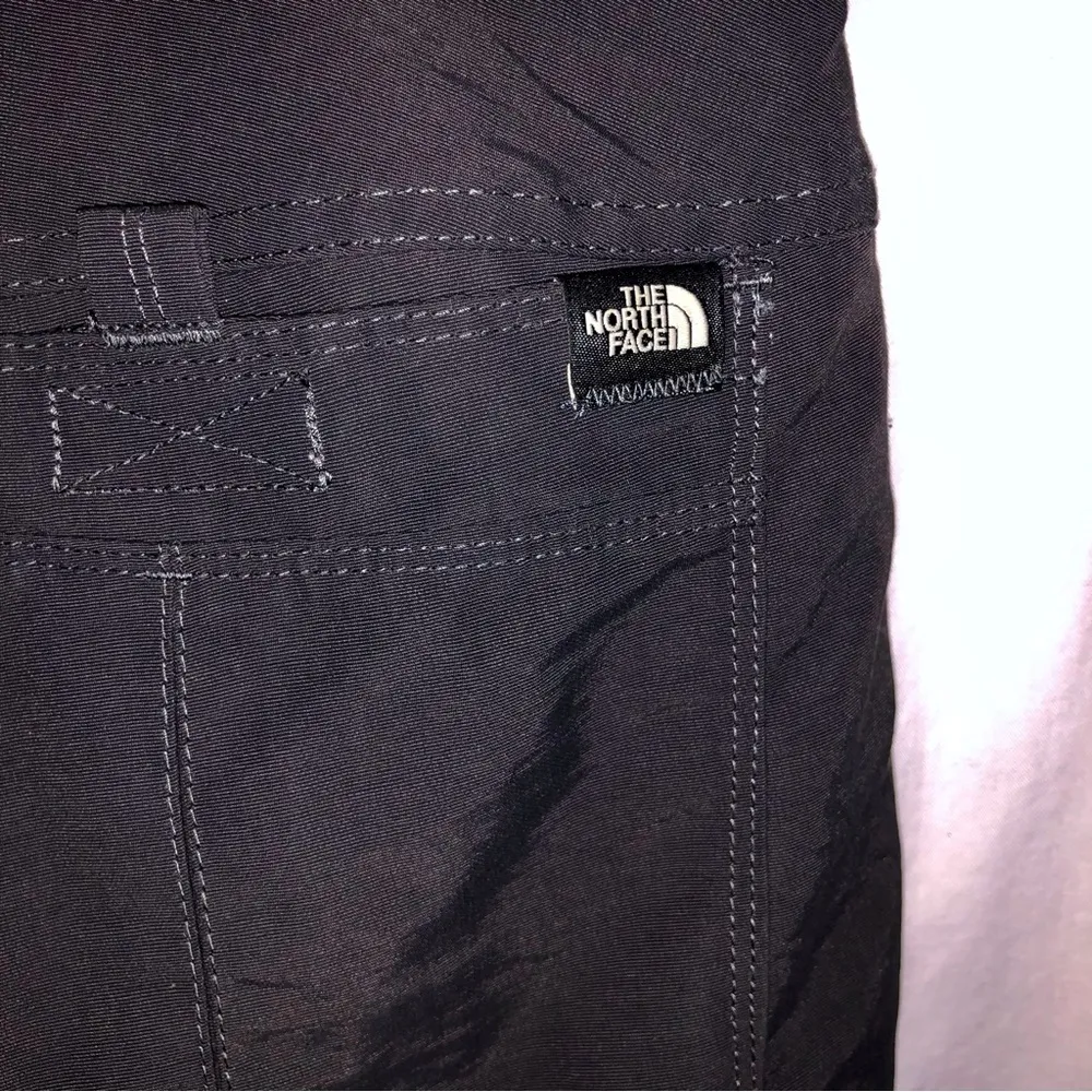 The North Face Never Stop Exploring 100% Nylon Gray Shorts Size 36” “Excellent” - Image 4