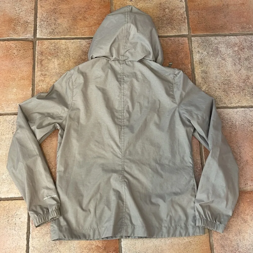 Columbia, hooded, windbreaker jacket, size medium - Image 6