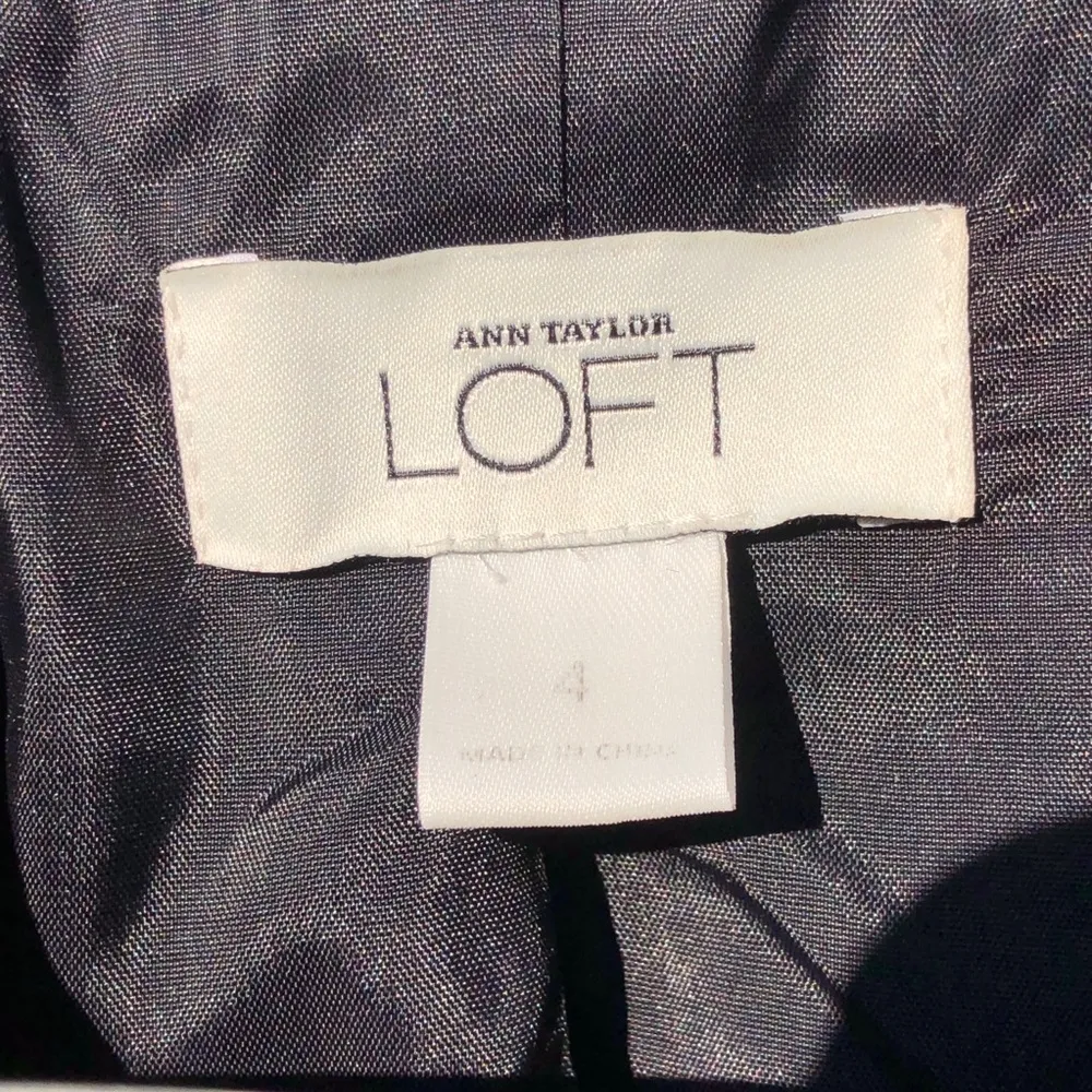 Ann Taylor Loft Black Velvet Silk blend jewel button blazer jacket 4 - Image 3