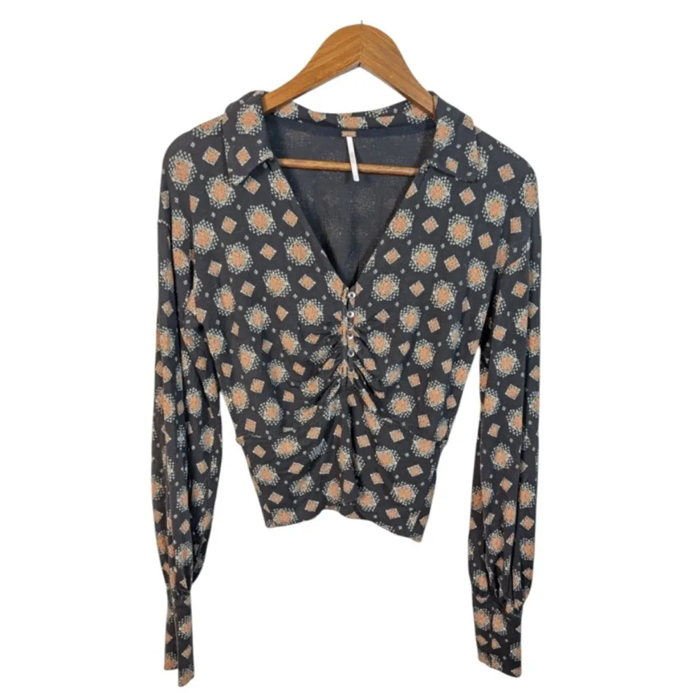 Free People - Sydney's Party Washed Black Print Long Sleeve Blouse Size Small - Image 6