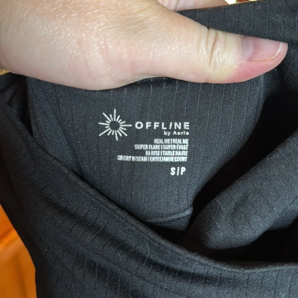 OFFLINE By Aerie Real Me High Waisted Crossover Flare Legging Size Small Short - Image 10