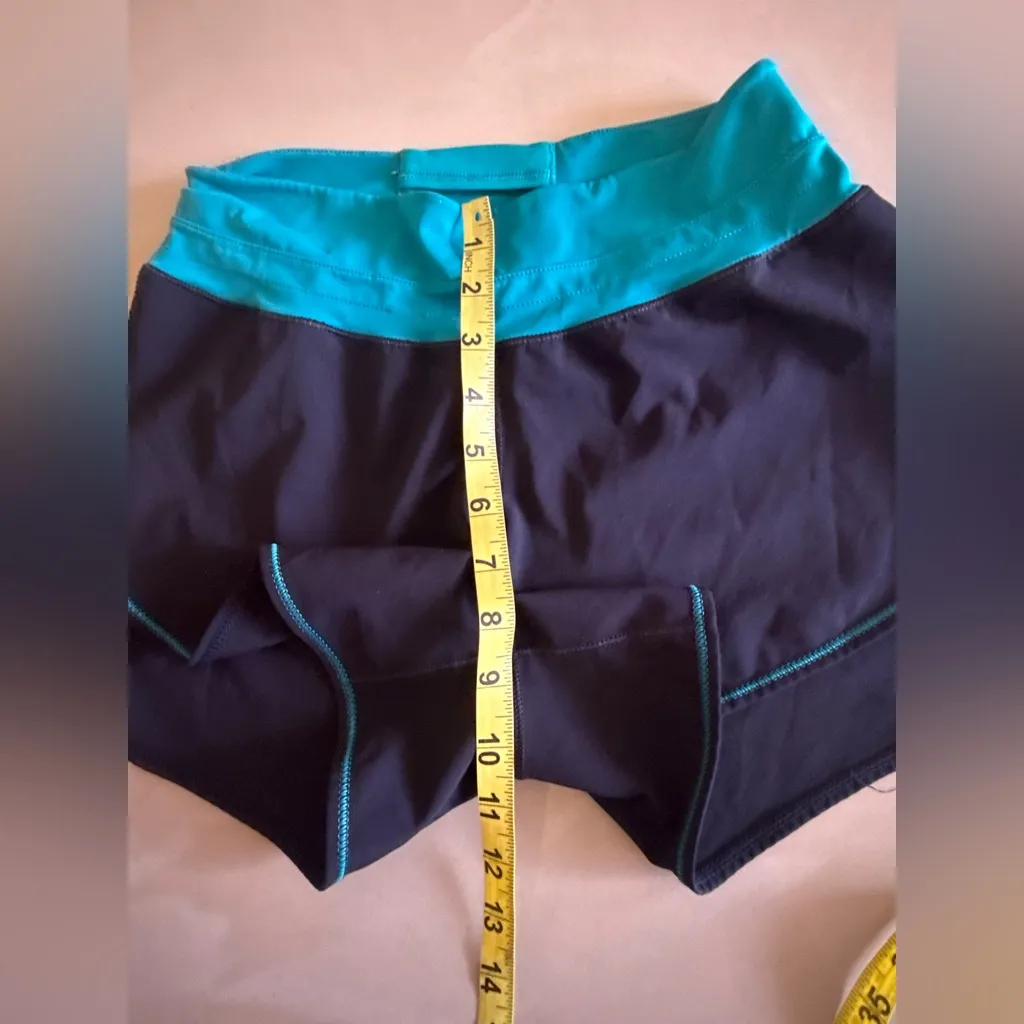 The Loto Women’s Running Shorts Size M Reflective Lined Gray, Blue. Waistbands Black Size M - Image 8