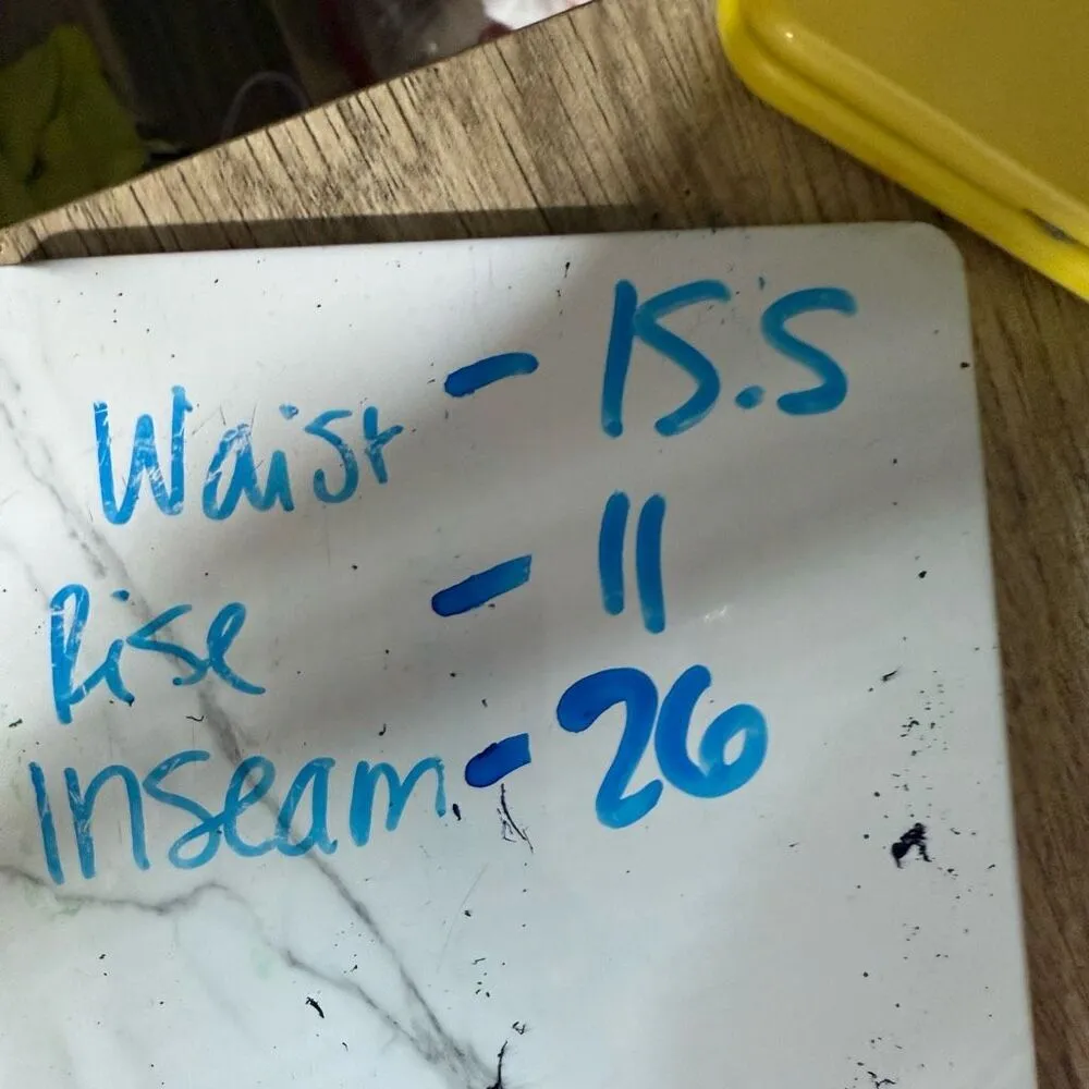 J. Crew Women’s 12 Crushed Velvet Pink Pull on Pants - Image 4