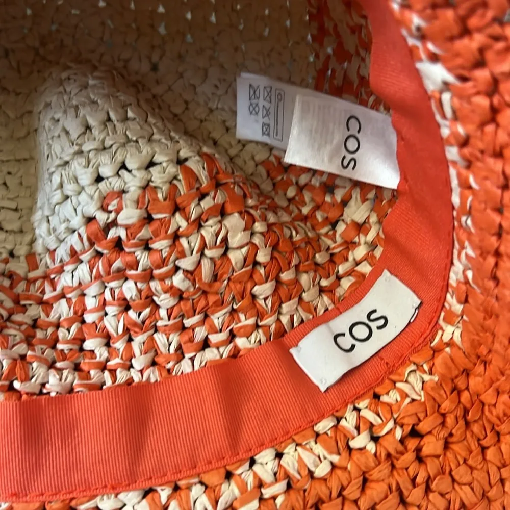 COS  Orange Sun Hat Size M/L - Image 2