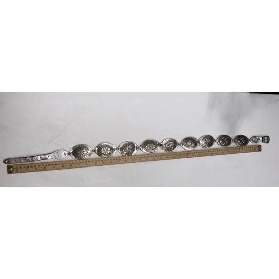 Vintage Y2K Silver Tone Stamped Metal Boho Western Rodeo Concho Style Belt - Image 7