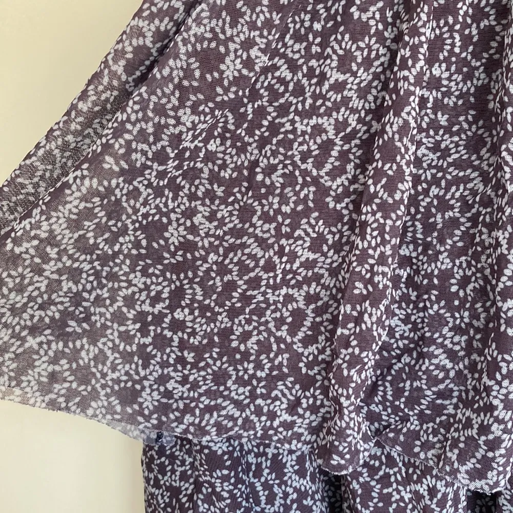 Jane and Delancy|Flowy Navy Blue/White floral sleeveless tank top Sz M - Image 7