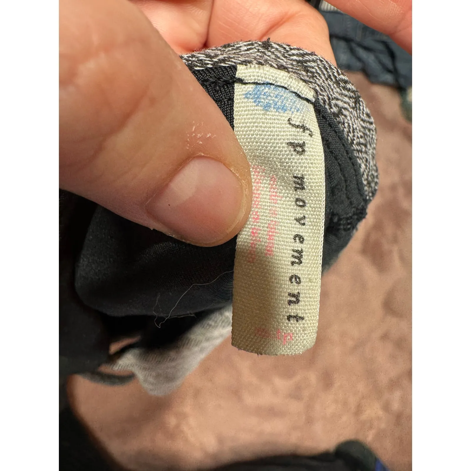 Free People Movement Bra Tank Women’s XS Gray Patterned Crop Activewear - Image 6