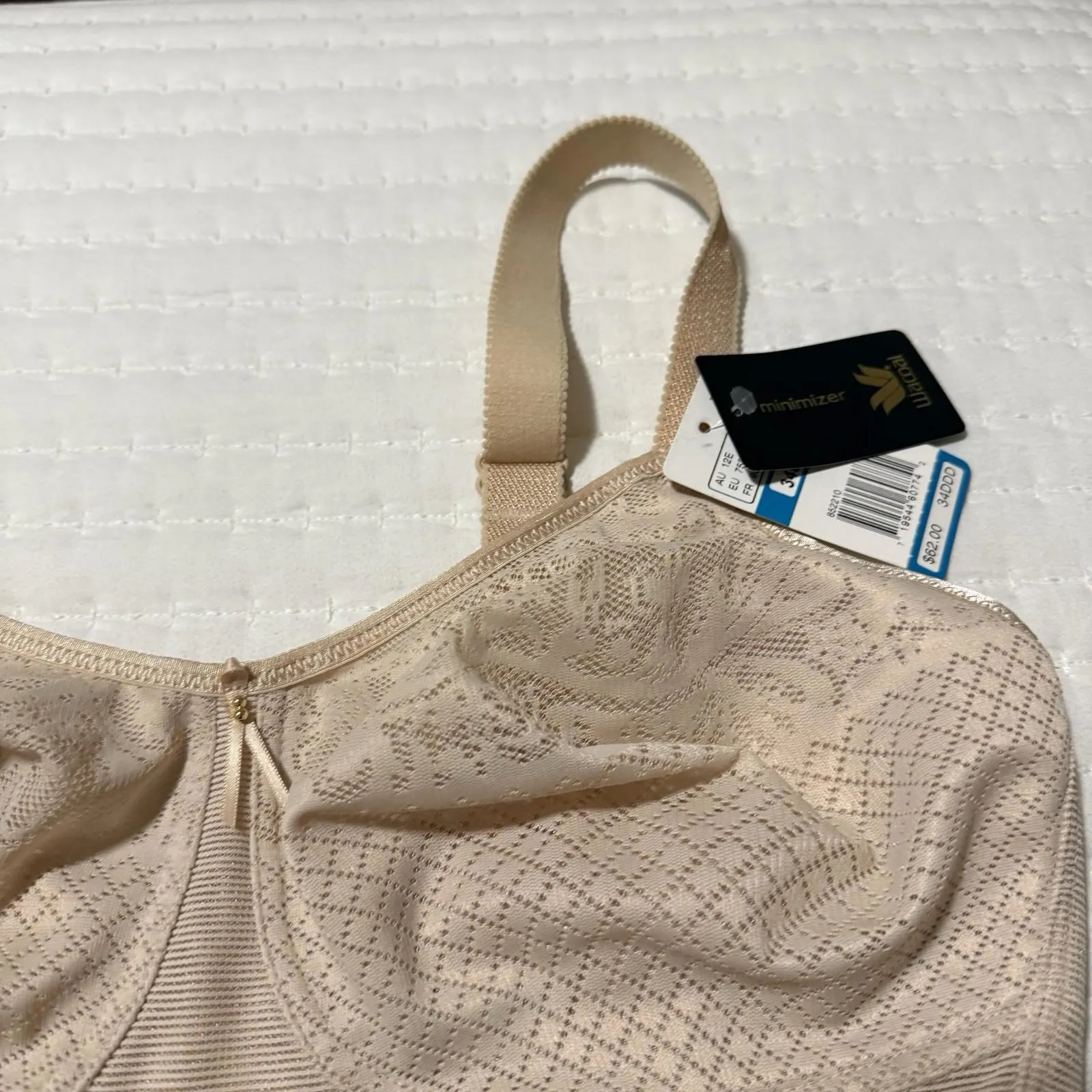 Wacoal Visual Effects Wire Free Minimizer Bra 34DDD Sand Nude Unlined 852210 NWT - Image 2