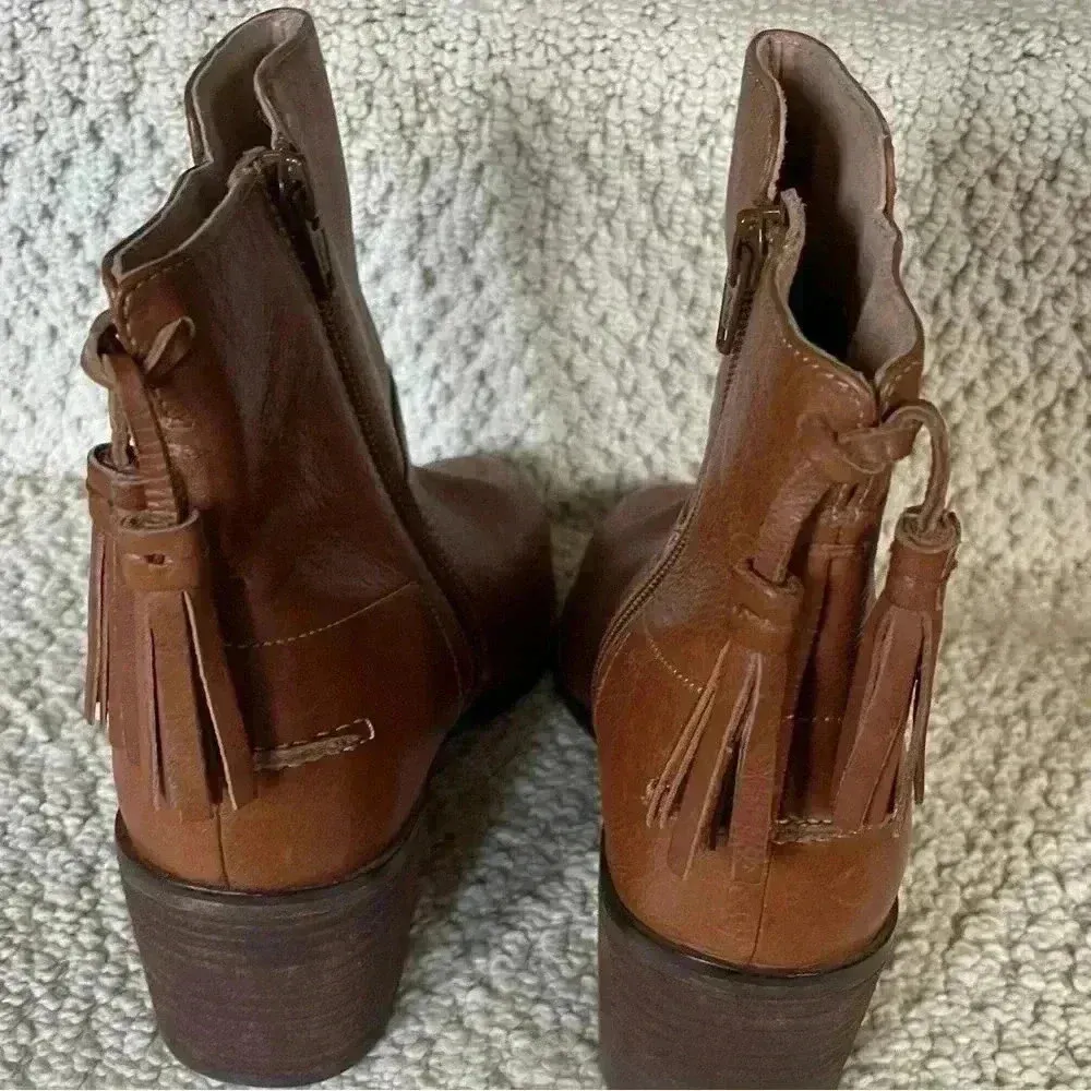 Liendo by Seychelles Brown Leather Arctic Tasseled Ankle Boots Size 8 - Image 5