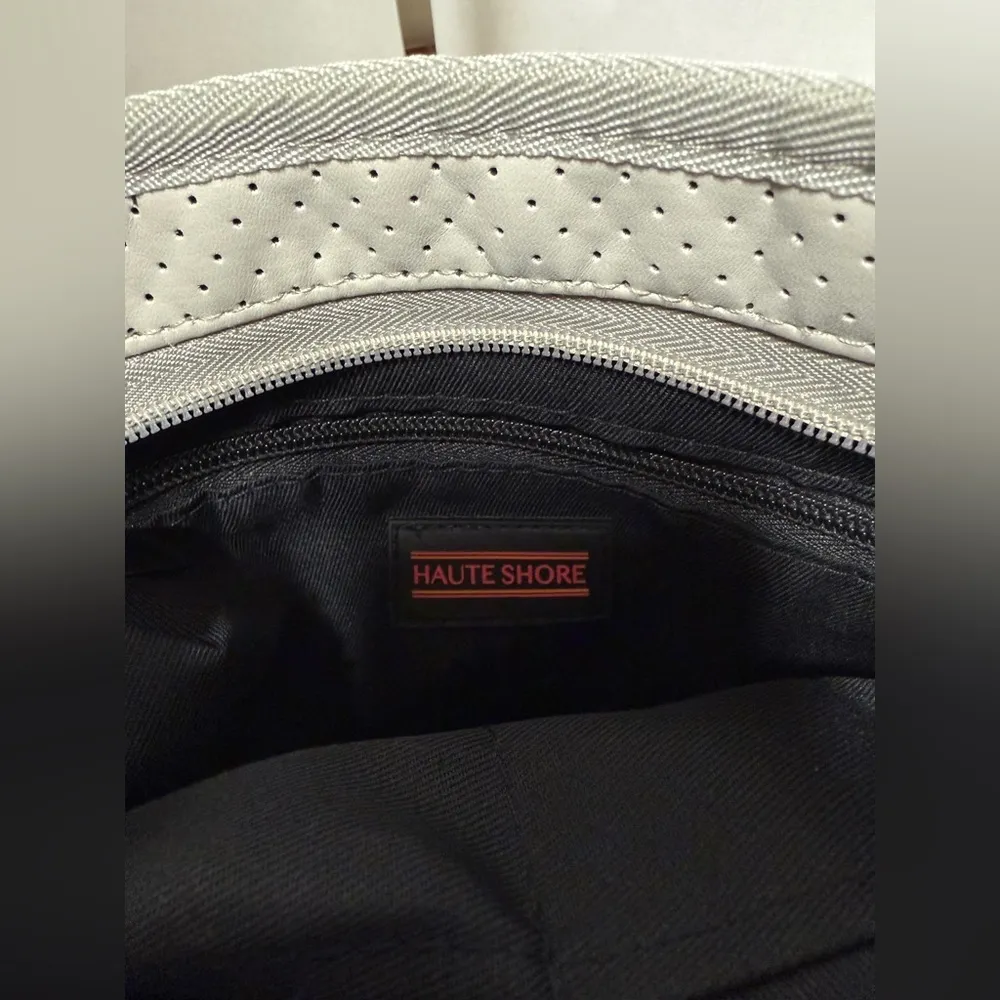 Haute Shore Greige Blake Shell Neoprene Crossbody Bag Purse Adjustable Straps Gray - Image 3