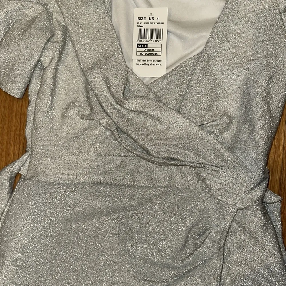 Sparkly Silver Midi Dress Size 4 - Image 7