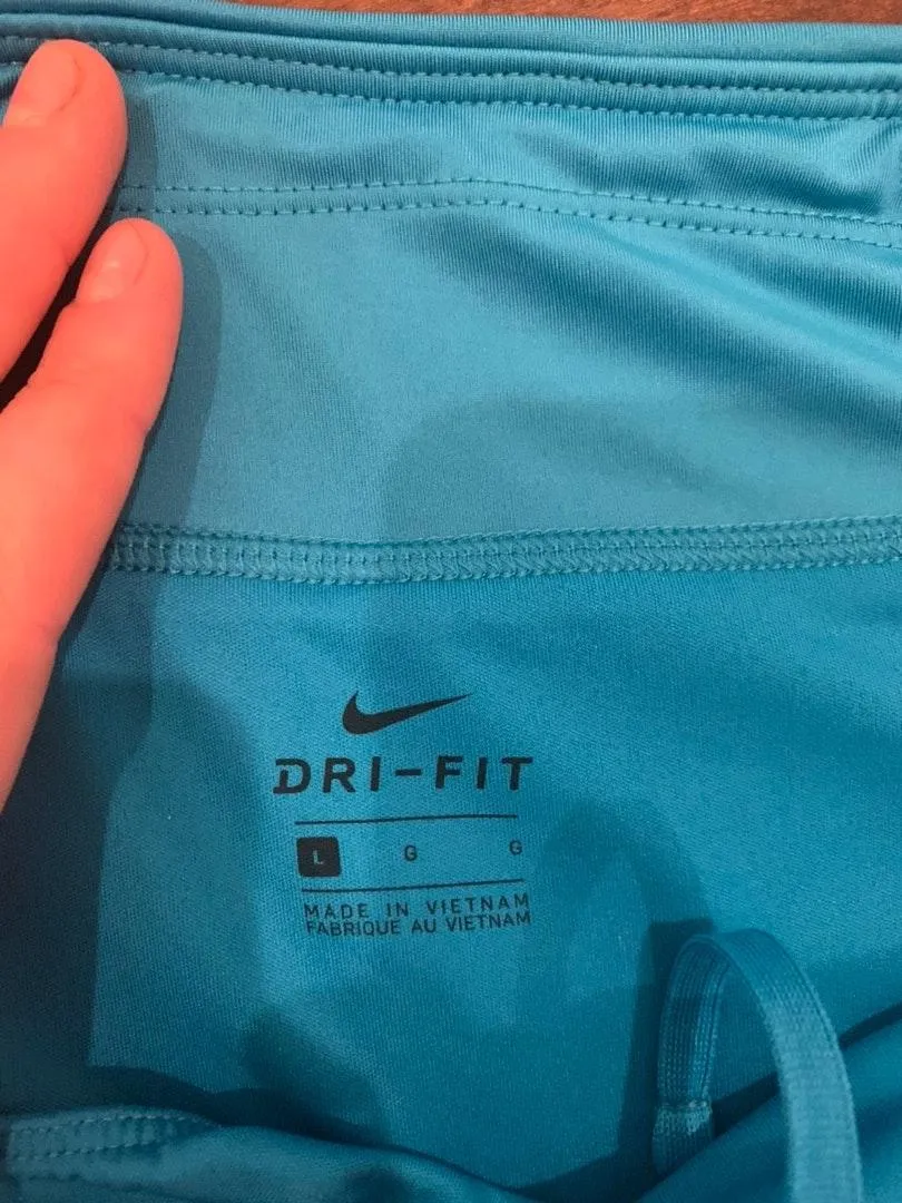 Nike Shorts - Image 2