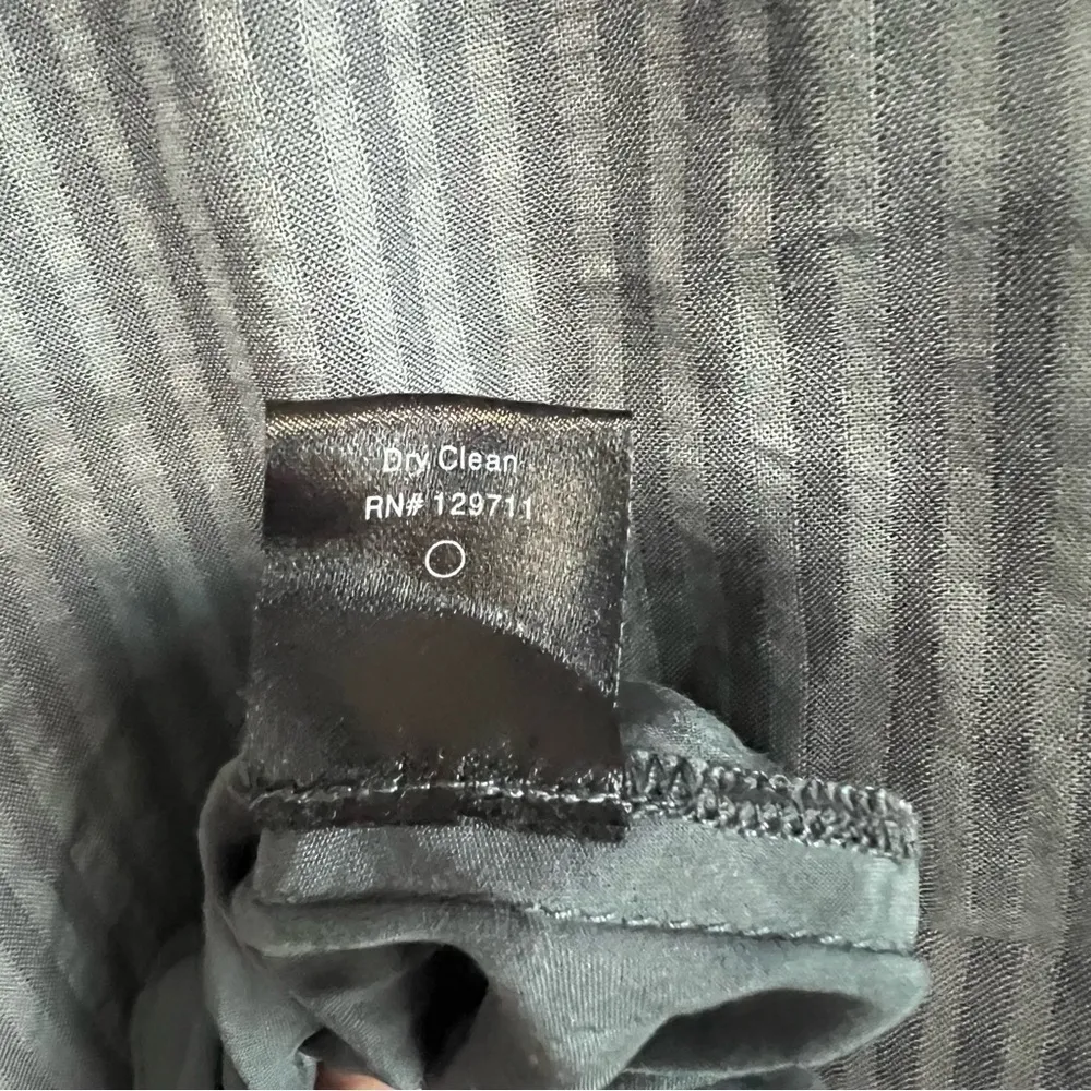 New Jenni Kayne Seersucker Shirt Dress, New with out Tags - Image 8