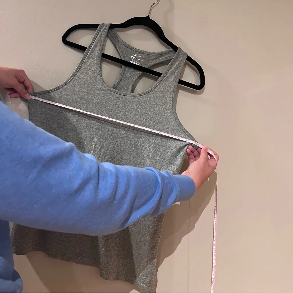 Nike Dri Fit Green/Gray Tank Top - Image 5