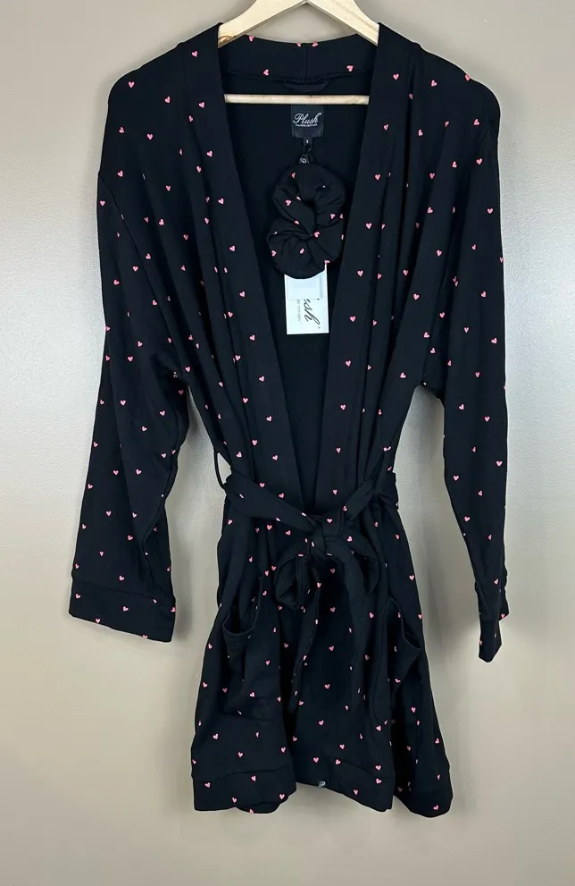 Plush Women’s Black Pink Hearts Tie Front Short Robe Hair Scrunchie Set Small - Image 1