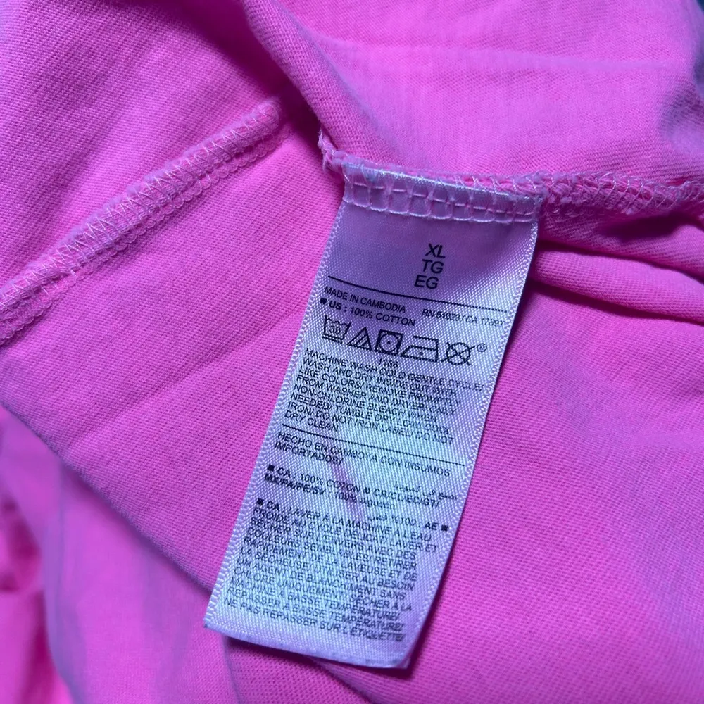 Old Navy Womens Pink Tshirt - Image 4