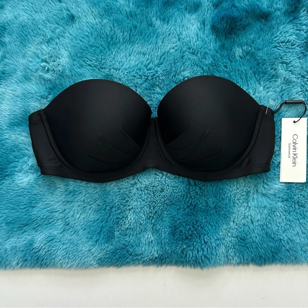 Calvin Klein Women's Molded Underwire Bikini Top Size L - Image 2