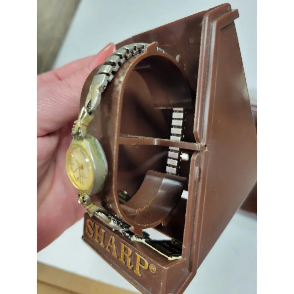 Vintage 1950s 1960s Sharp Women's Bracelet Watch Quartz Expansion Band - Image 6