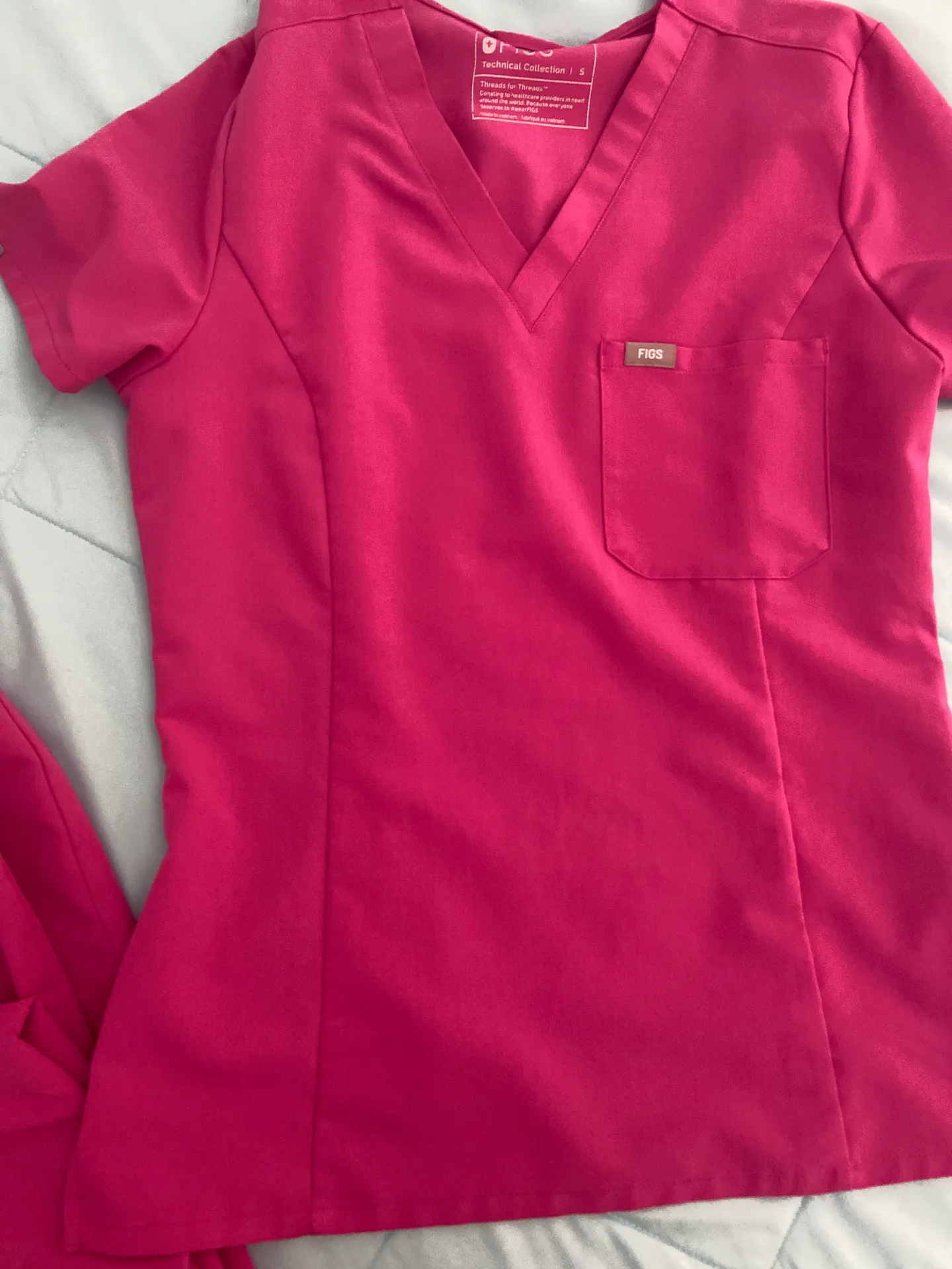 FIGS Scrubs Set - Image 2