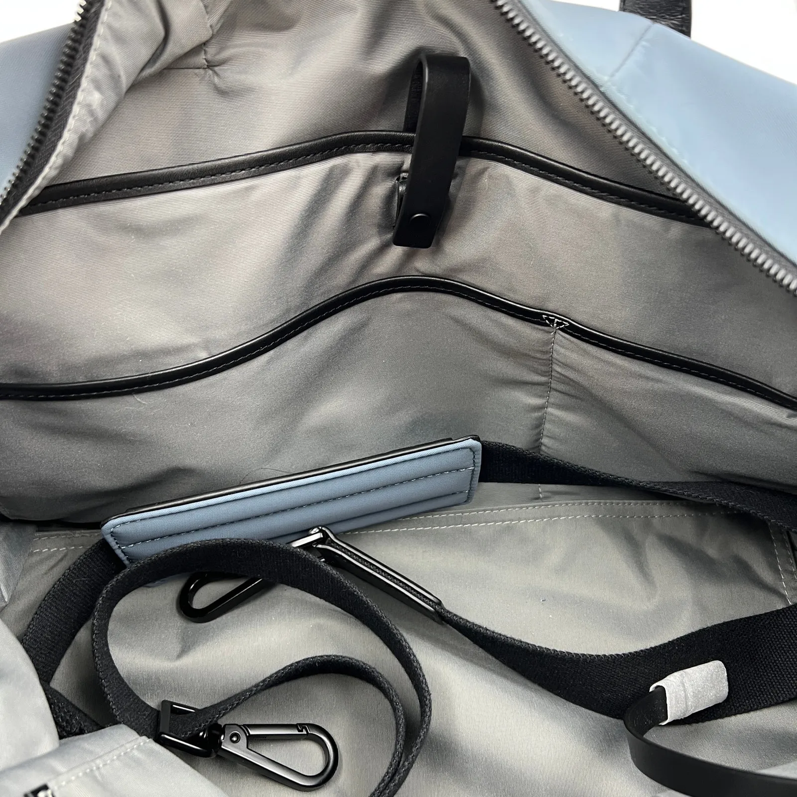 Away Everywhere Bag in Coast Blue - Image 4