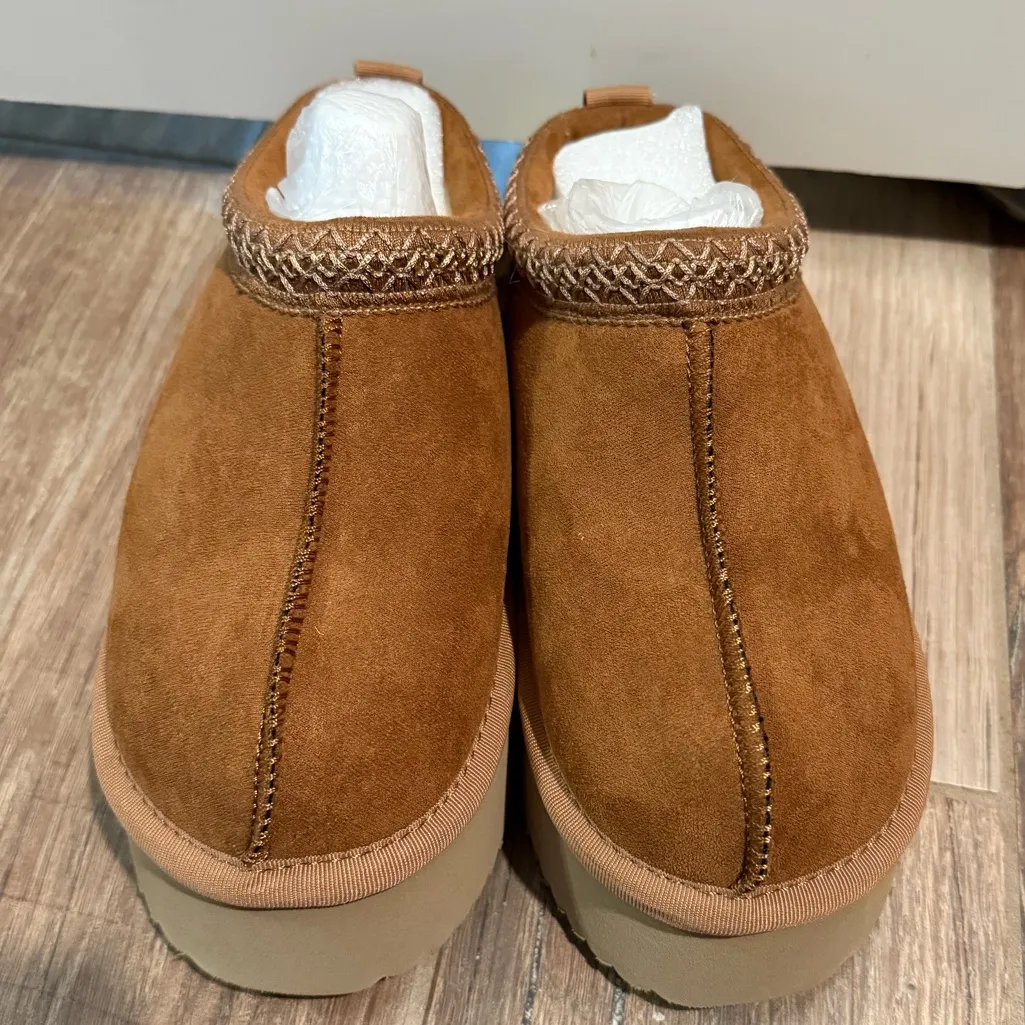 Corky's Tobacco Faux Suede Pillow Talk Slip On Shoes Tan Size 7 - Image 2