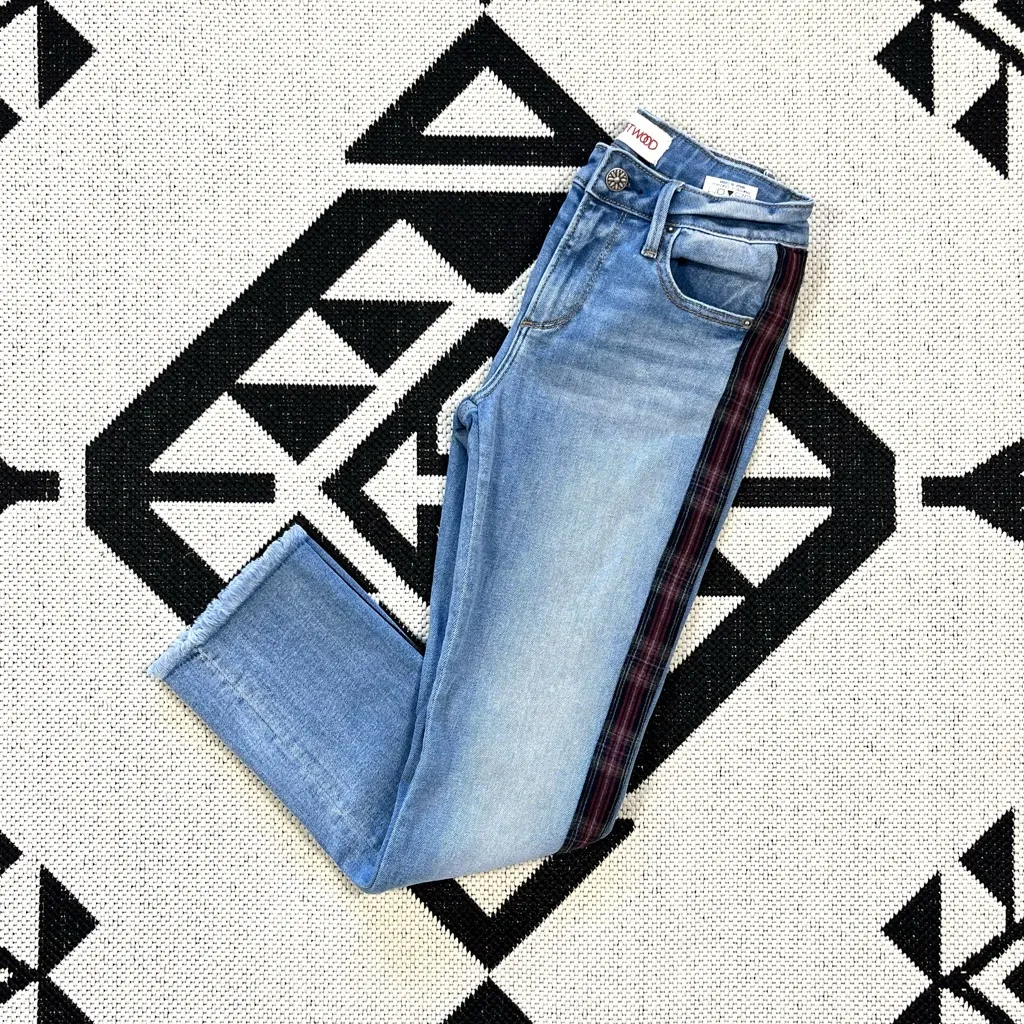 Driftwood Colette Plaid Trim Straight Crop Frayed  Hem Jeans Size 24 - Image 5