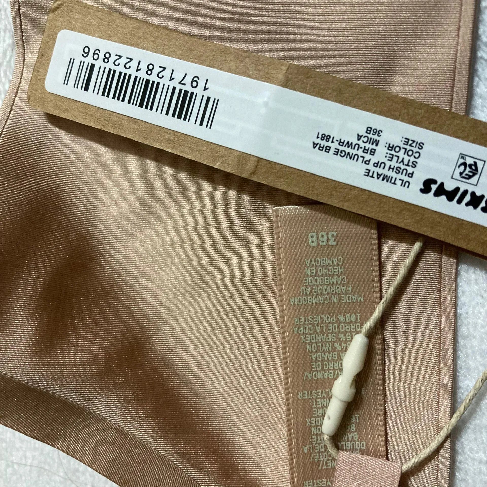 SKIMS Ultimate Push Up Bra 36B - Image 4