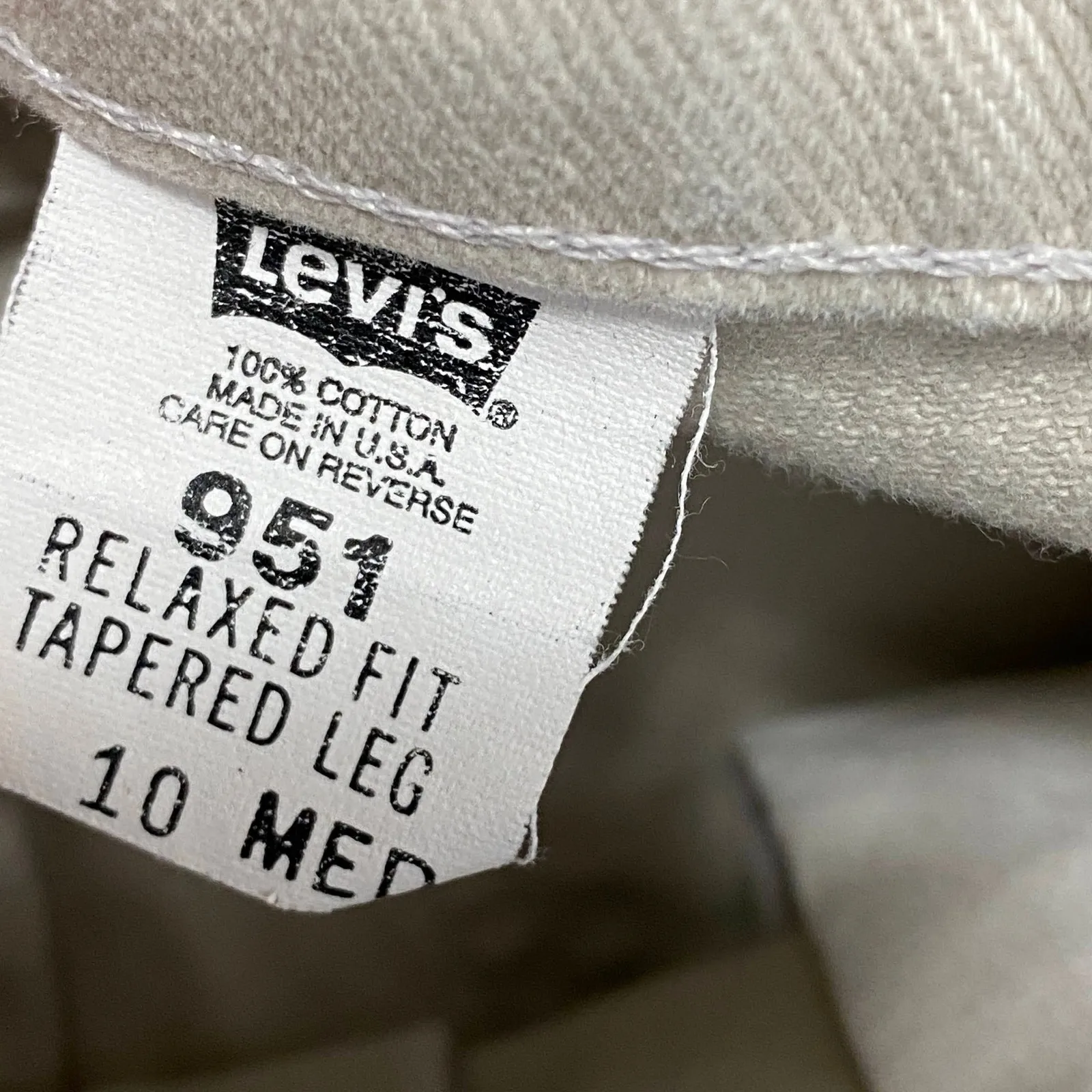 Levi's VTG 90s 951 Relaxed Fit Tapered Leg Khaki Cotton Jeans Women's Size 10M - Image 8