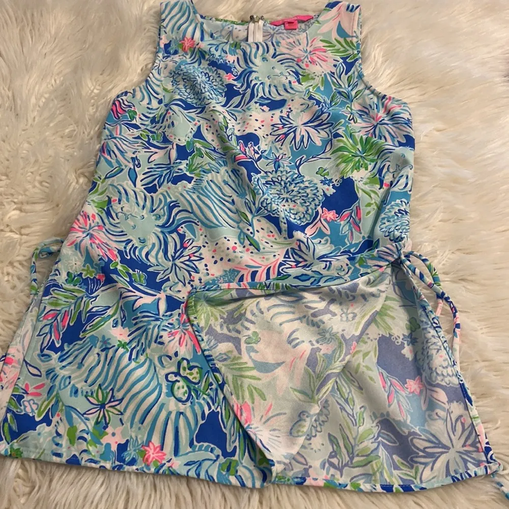 Lilly Pulitzer Shirt size S excellent condition length 28” bust 30” - Image 6