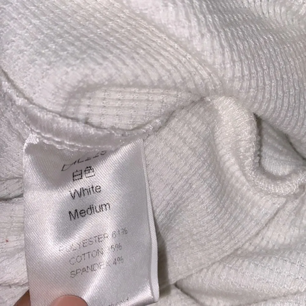 Boho romper size medium white - Image 5