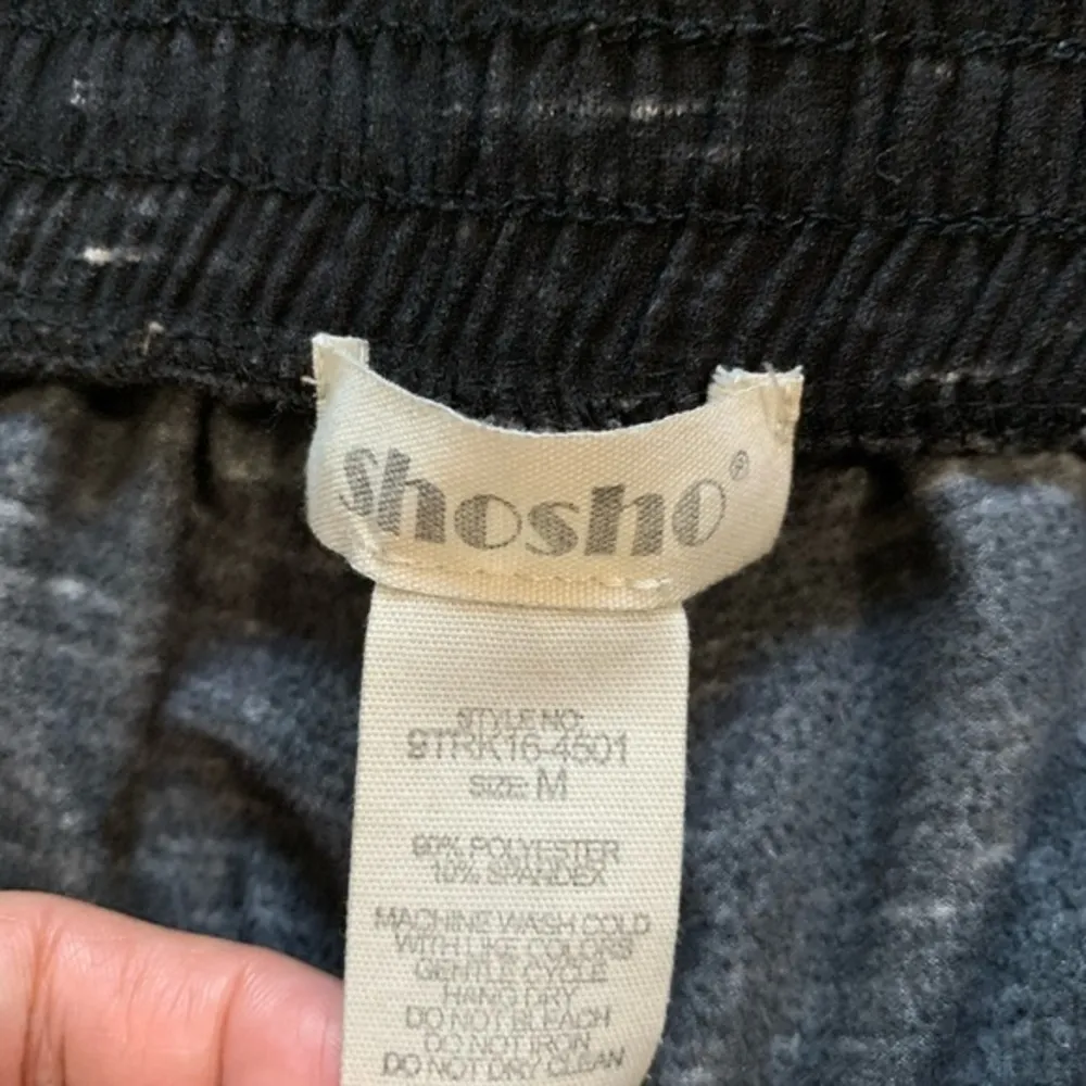 SHOSHO BLACK WHITE JOGGERS SIZE MED EUC #6528 - Image 4