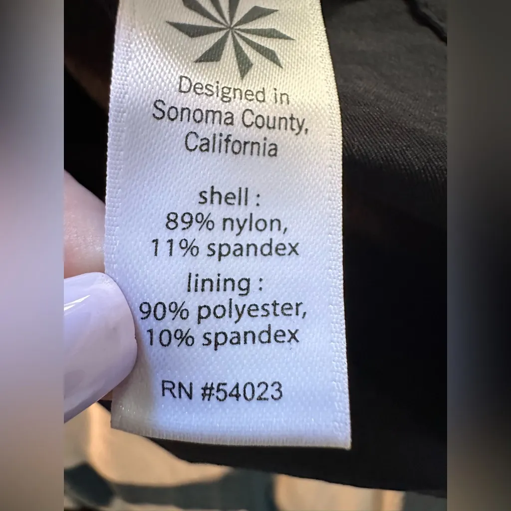 Athleta Black Athleisure Skirt Skort - Image 6