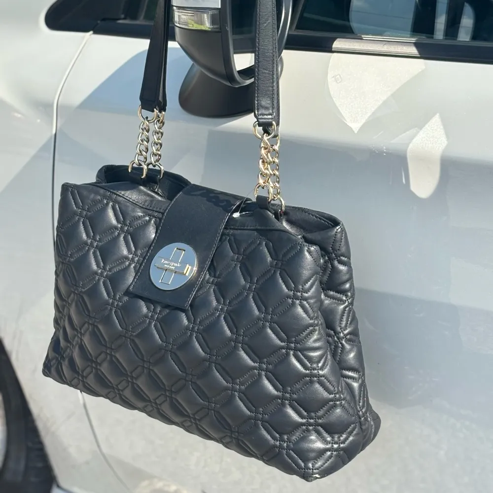 Kate Spade ♠️ Elegant Black Leather Quilted Handbag - Image 13