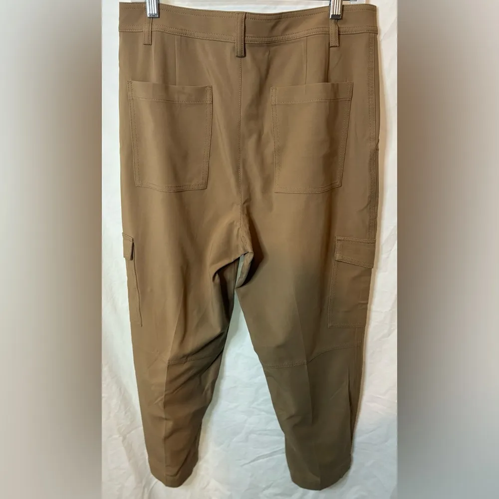NWOT Banana Republic Slim Refined Stretch Cargo Khaki Pants - Image 6
