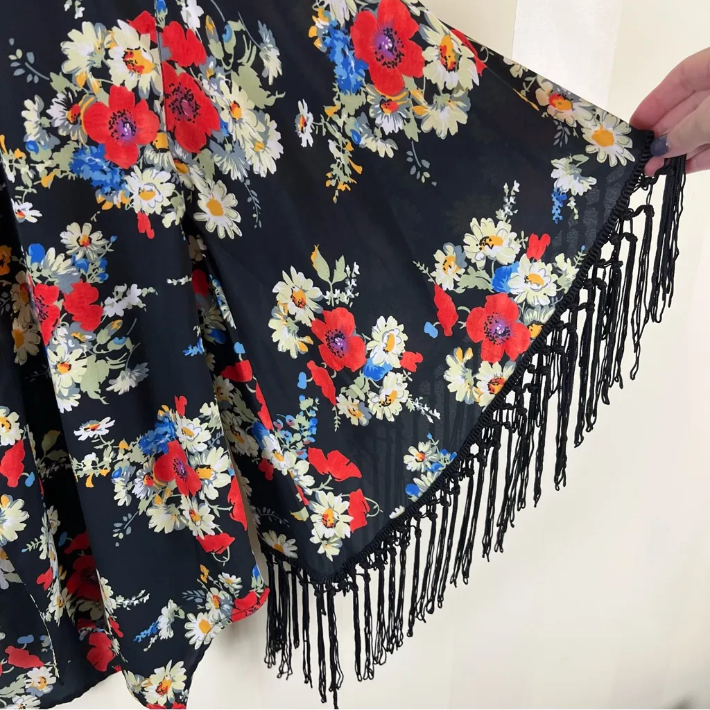 Fun & Flirt Fringe Sleeve Floral Kimono - Image 3