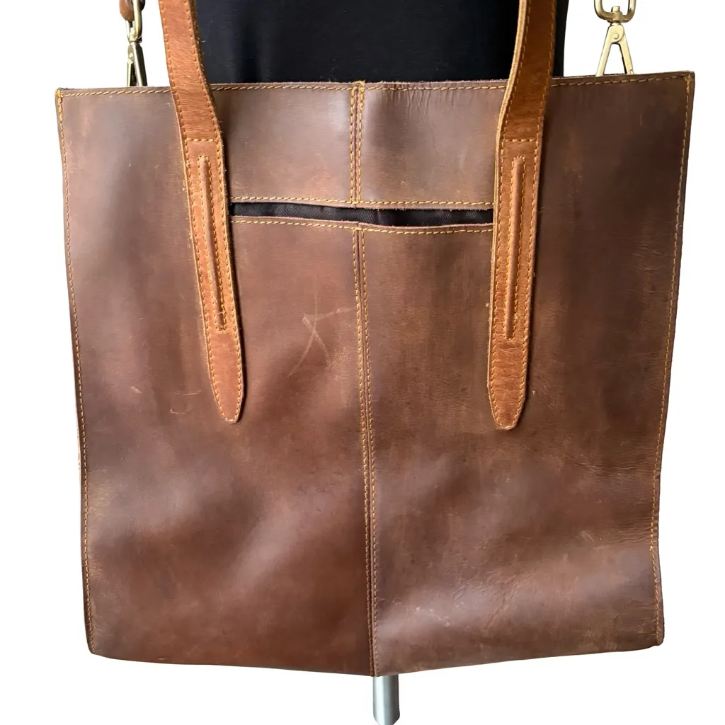 Le Papillon Large Brown Leather Tote - Image 4