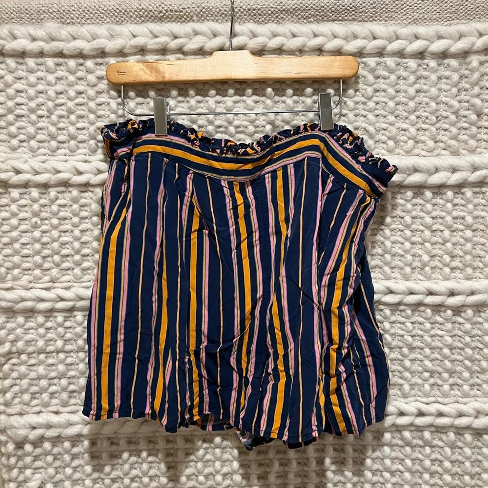 Abound Striped Shorts - Image 2