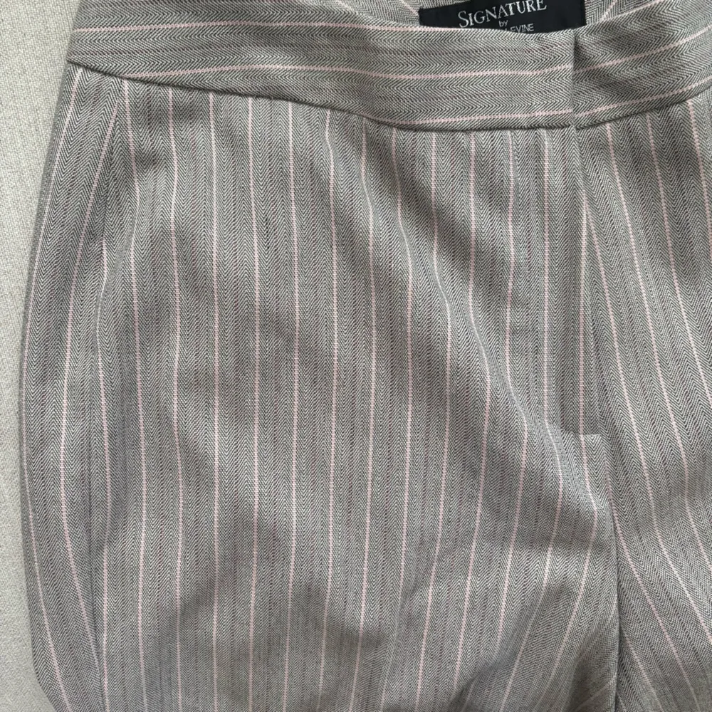 Larry Levine Grey Pink Striped Business Casual Dress Pants Size 10 Gray - Image 9