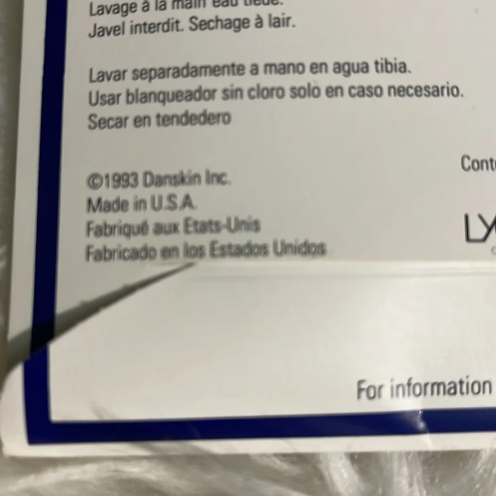 Givenchy Vintage Body Gleamers Shimmery Ultra Sheer Pantyhose Silver Fox Size C - Image 15