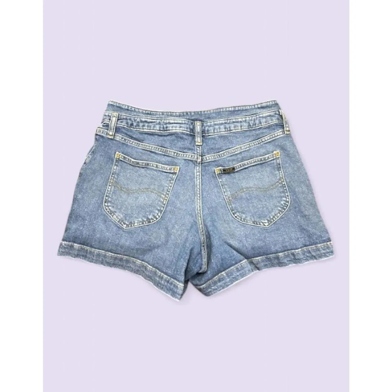 Vintage Lee Women's Jean‎ Shorts Sz M Y2K Double Buttons Pleated - Image 2