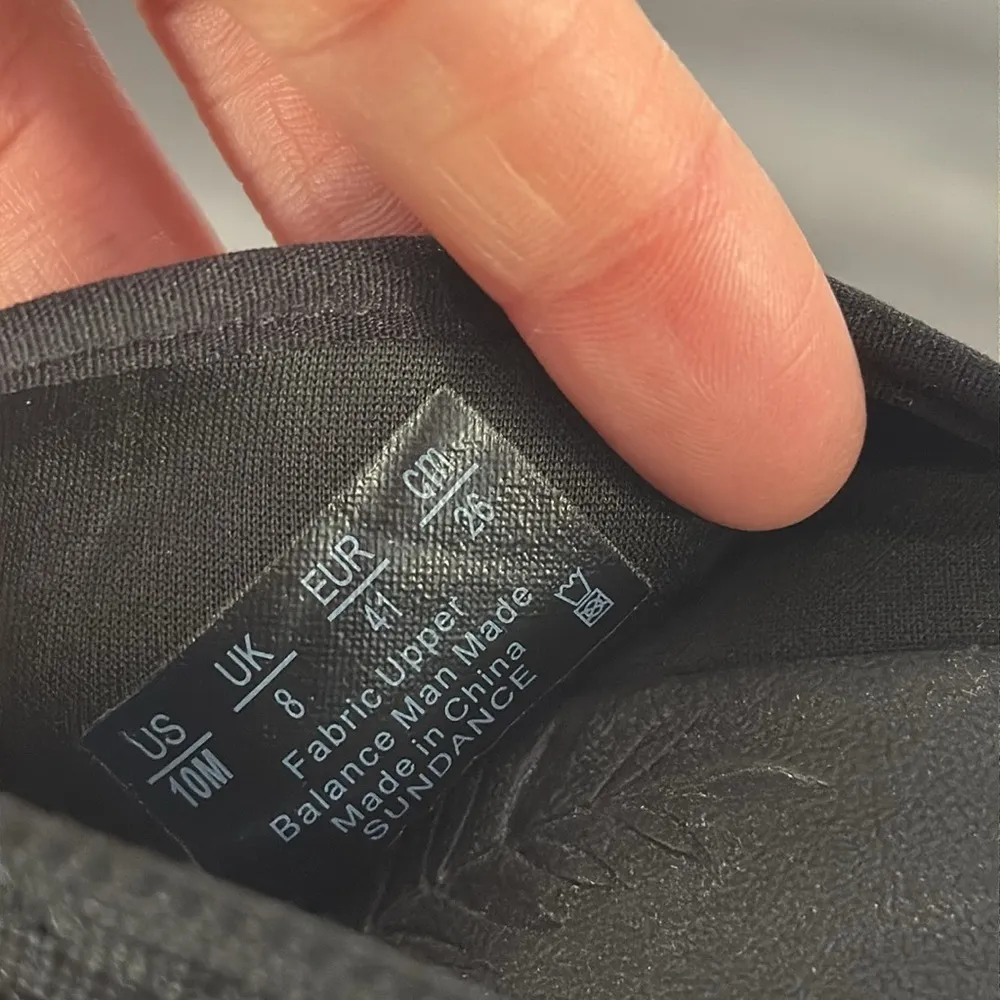 Women's Black Wedge Sandals 10M Comfort Slides Crisscross Straps Casual - Image 8