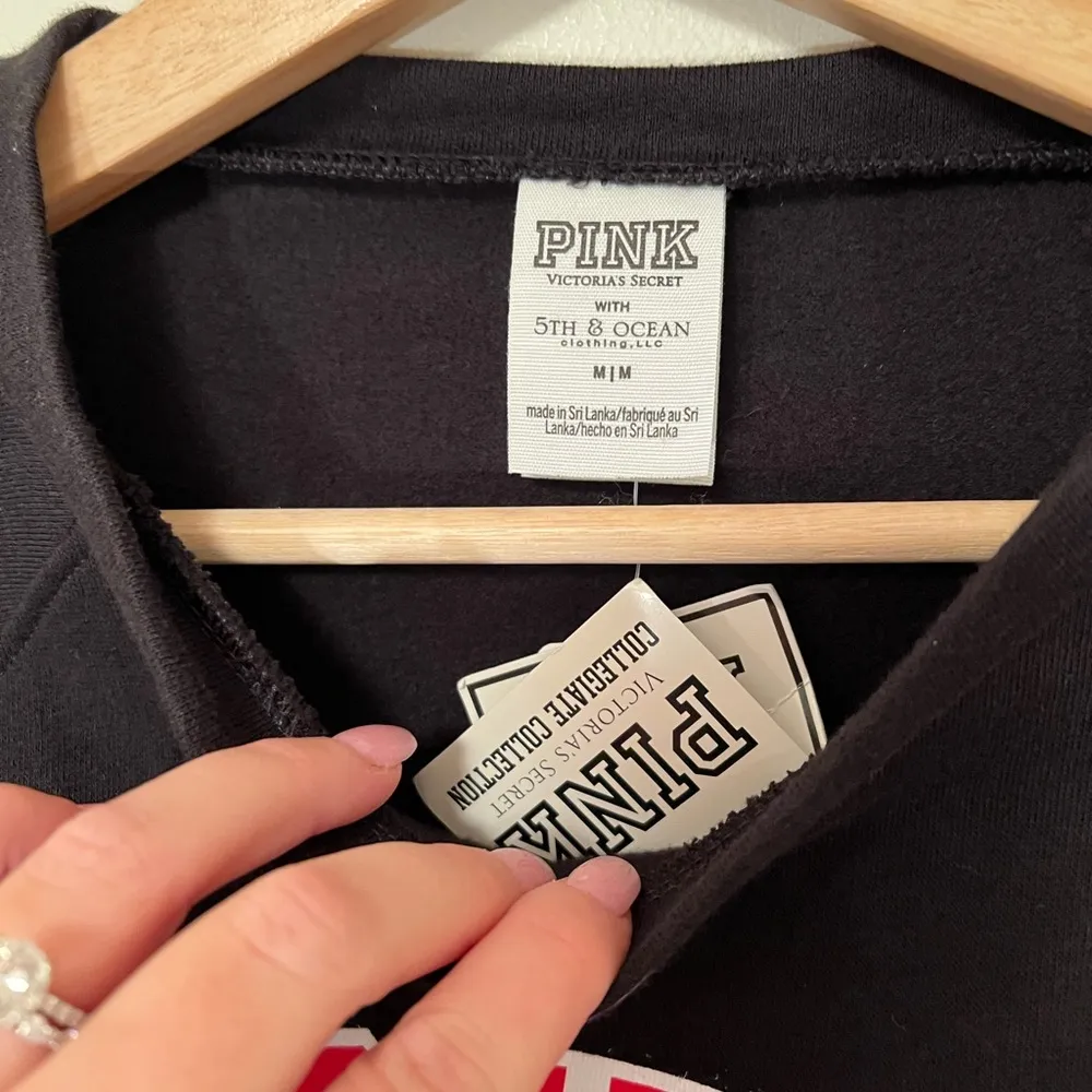 PINK - Victoria's Secret NWT PINK Nebraska Huskers Pullover size Medium - Image 3