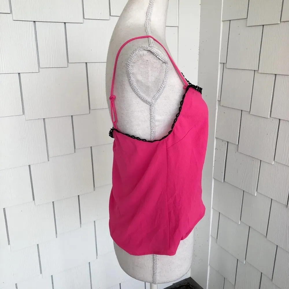 BB Dakota Women's Pink One Hot Minute Bubble Crepe Button Front Cami Tank sz S - Image 7