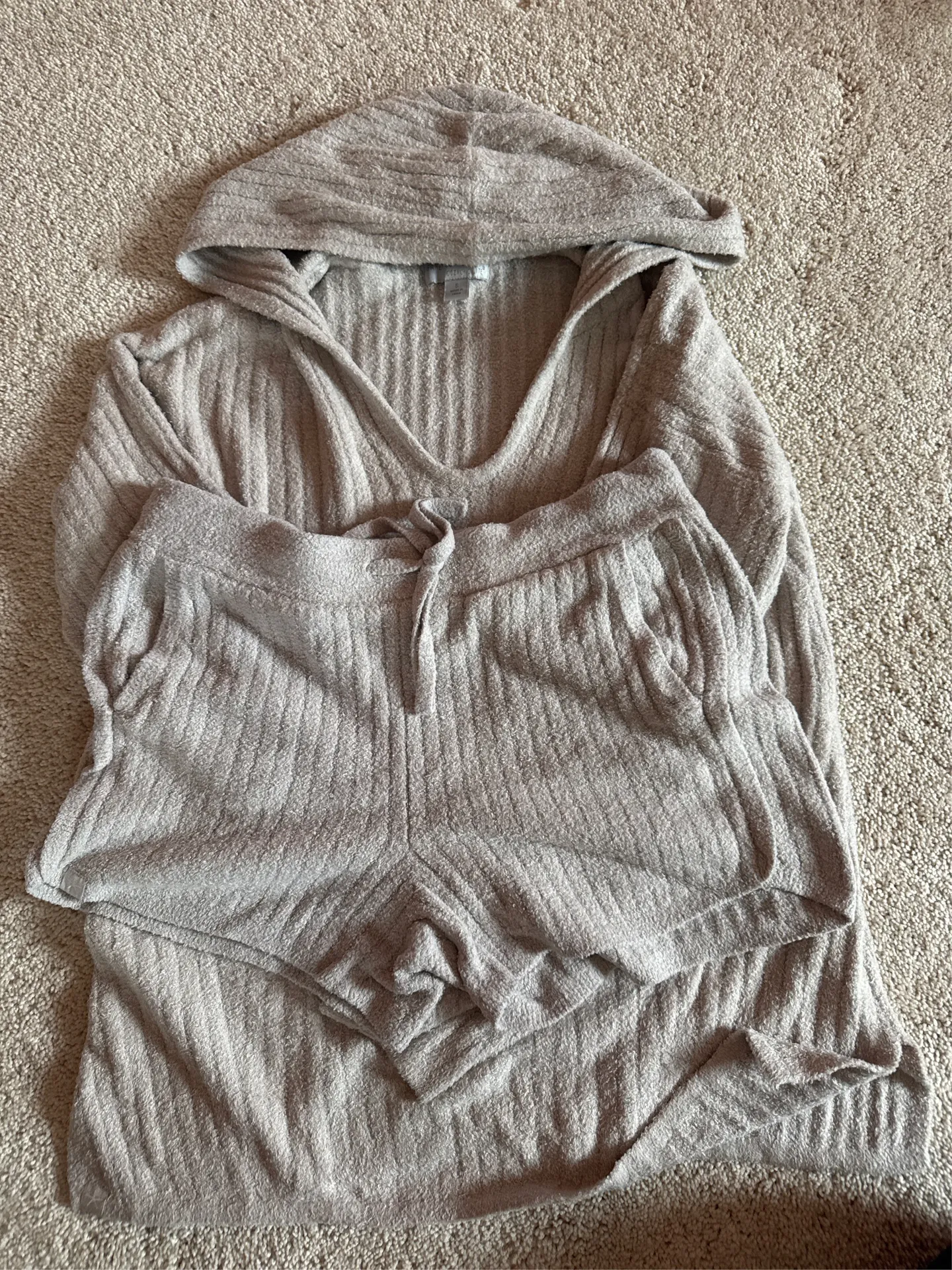 Barefoot Dreams Set Lounge - Image 4