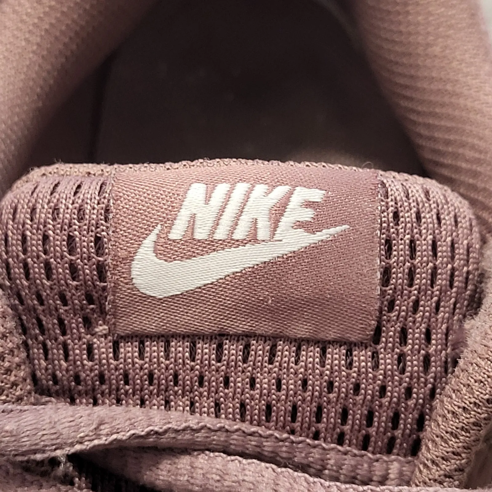 Nike Tanjun Women's Running Shoes Sneakers Smokey Mauve Rose Pink White Size 7 - Image 7